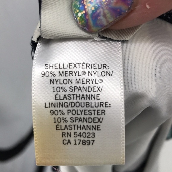 Banana Republic Halter Top One Piece Swim Suit Size M - Picture 6 of 8